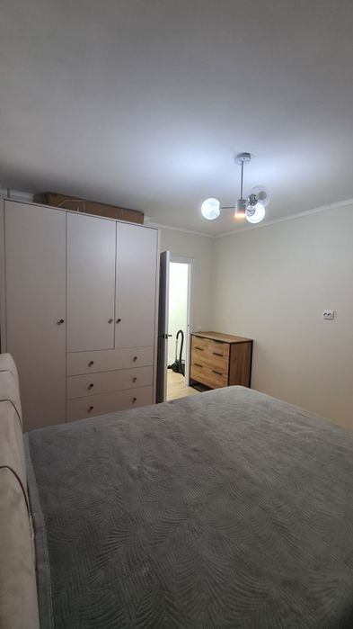 3 ком кв в районе Айсберга новой планировки