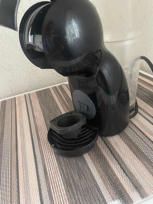 Продавам кафемашина Dolce Gusto капсули