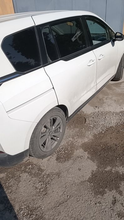 Bestune e5 2022 yil