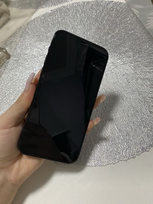 iphone 12 pro.