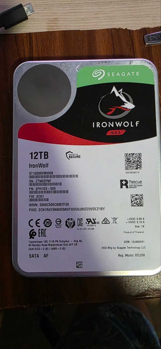 3 БРОЯ Seagate IronWolf 12TB (ST12000VN0008)