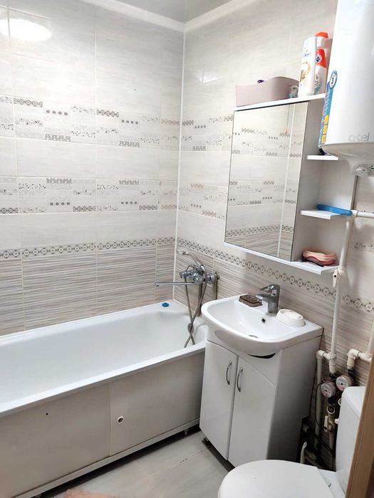 2-х комн. по Момышулы, 1 мкр