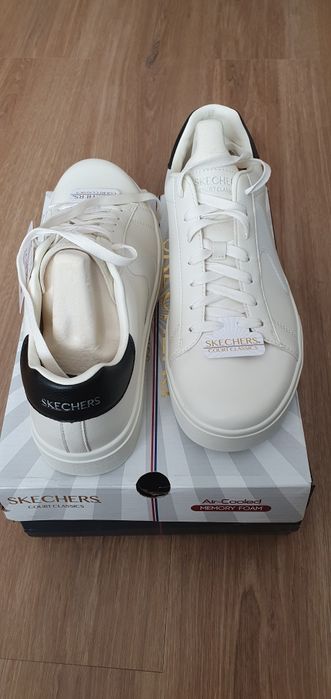Skechers court classics обувки