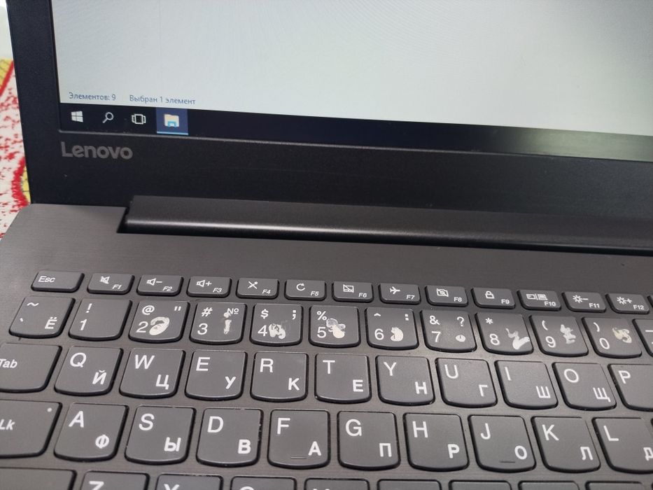 Ноутбук Lenovo core 8