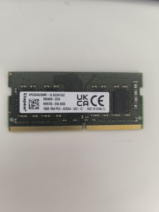 Vând memorie Kingston 16GB DDR4, 3200MHz
