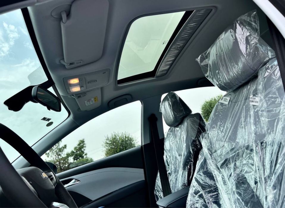 Продается Monza 1.5