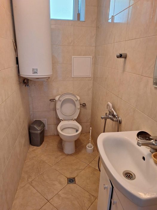 Дава се под наем Едностаен апартамент в Пловдив, Център - 15 кв.м за 127.5 € - Снимка #3