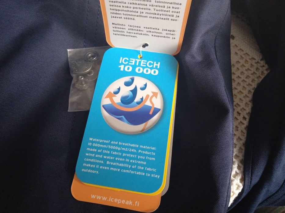 НОВО мъжко тънко яке Icepeak, размер 48 S