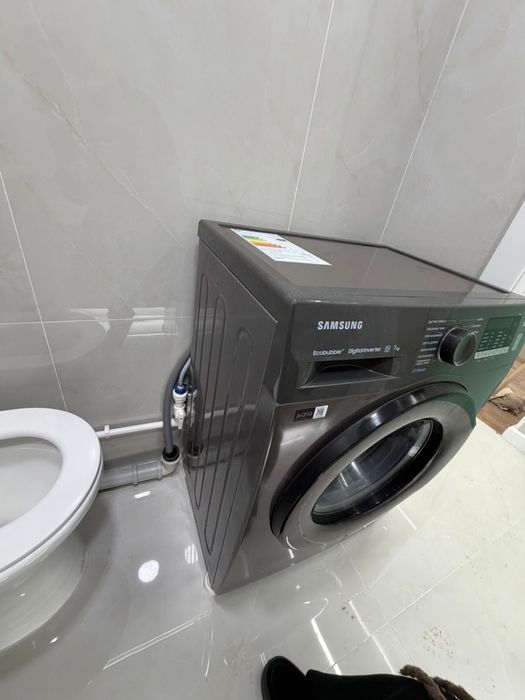 Продам стиральную машину