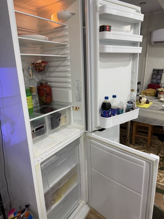 Продается холодильник