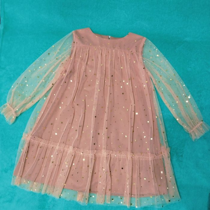 Продам платья нарядные