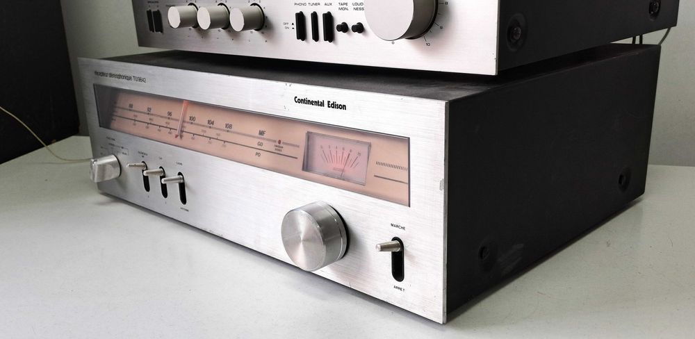 Continental Edison TU 9842 tuner radio analog pt amplificator scala