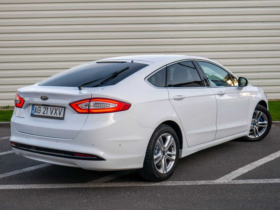 FORD Mondeo 2018 — imagine 3