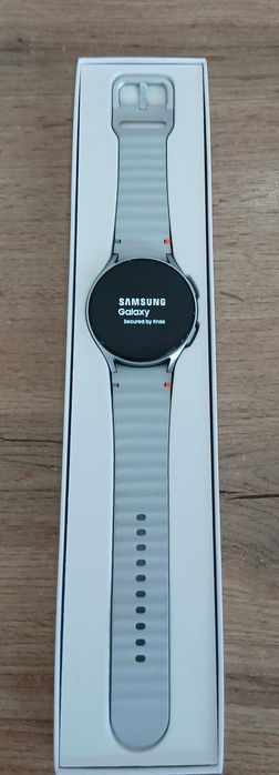 Samsung Galaxy Watch 7 44mm LTE Гаранция