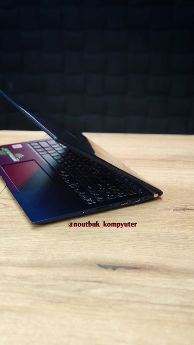Мощный игровой Asus Zenbook