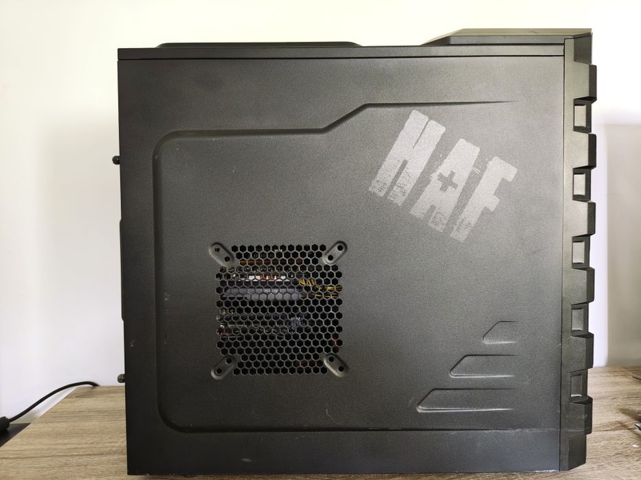 Бюджетен Геймърски Компютър | 8-ядрен AMD FX | 16GB RAM | GTX 760 | SSD | Водно охлаждане