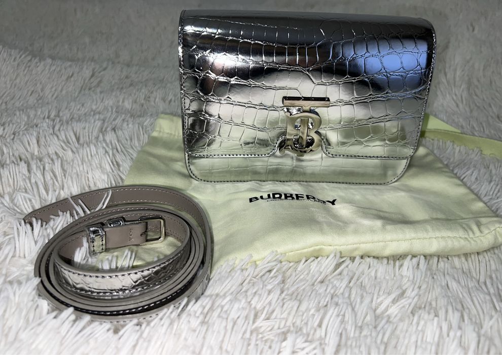 Poseta Burberry argintie