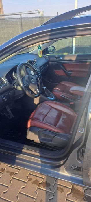 Volkswagen Golf VI Highline 2012, 3000€