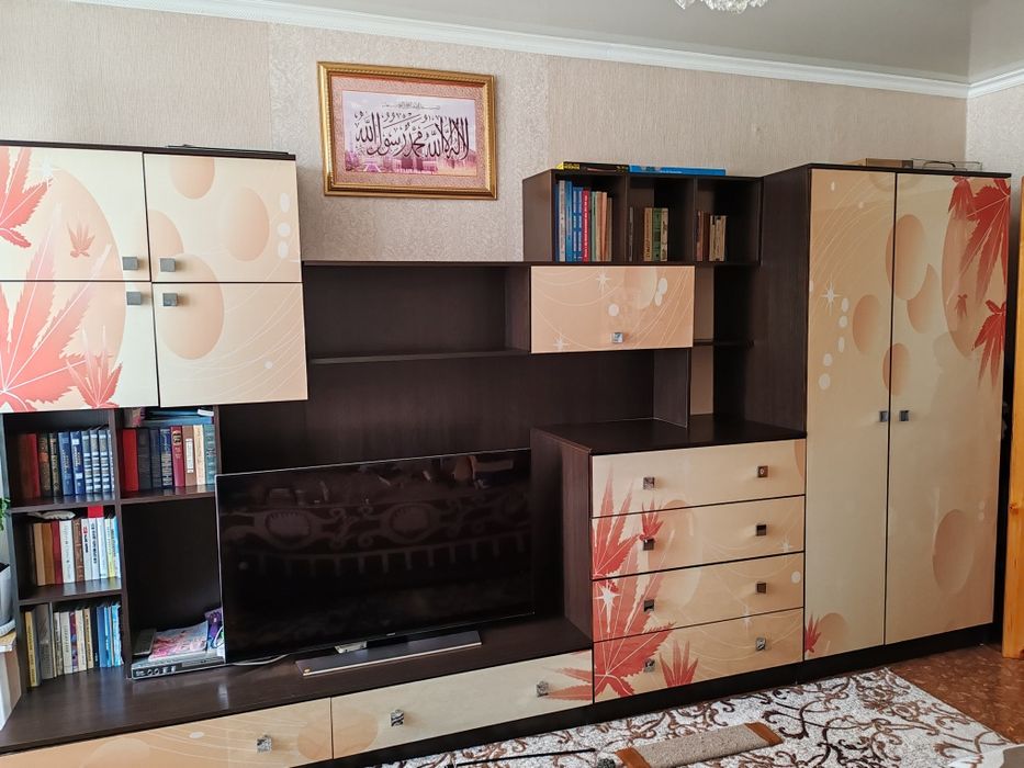 Продам стенку в хорошем состоянии