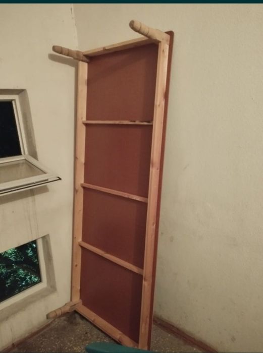 Стол продаю новый