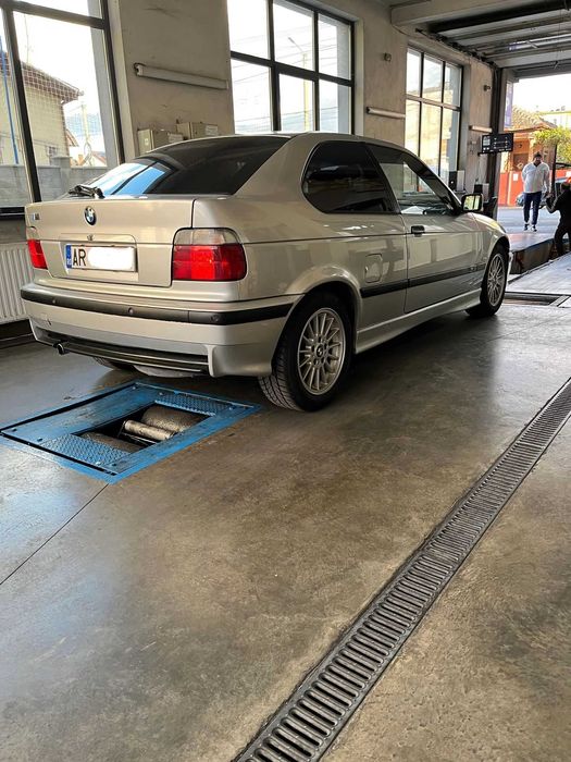 BMW 3 Series 2000 — imagine 2