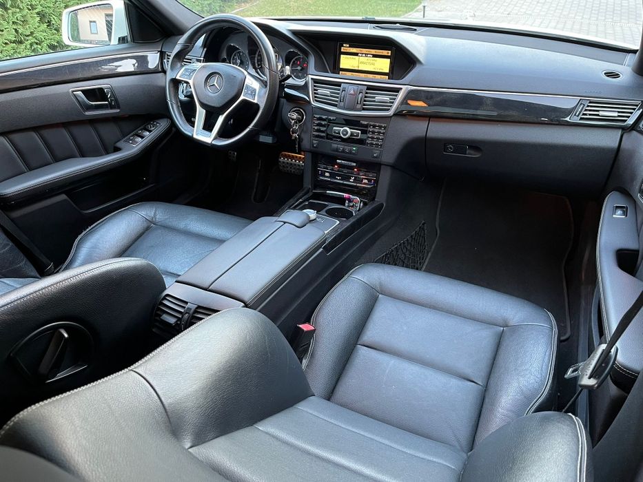 Mercedes-Benz E-Class W212 4Matic