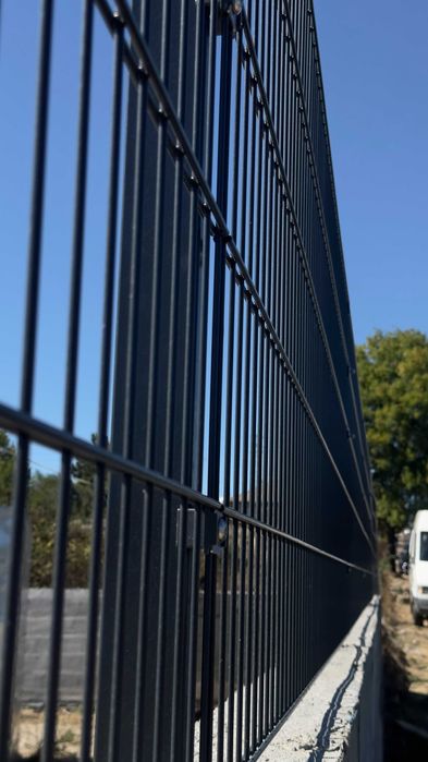 Оградни системи - София - пана, колове, врати, портали