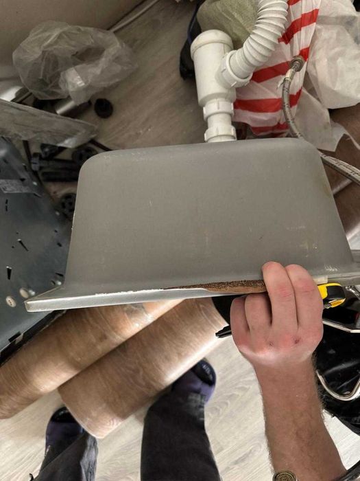 Продам раковину кухонную