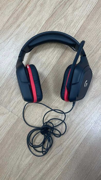 Геймърски слушалки Logitech G332