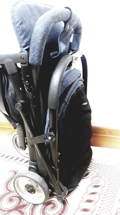 Детская коляска лёгкая