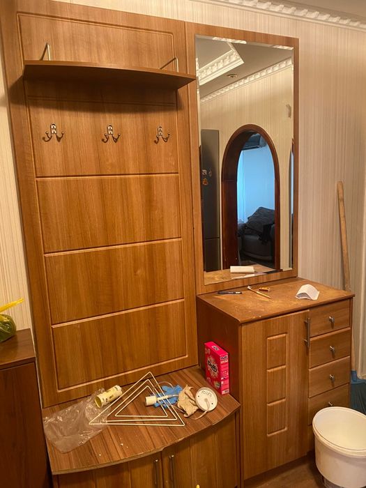 Продам шкафы прихожая