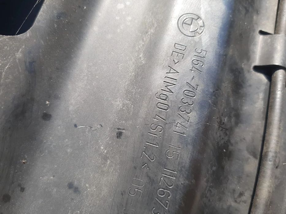 traversa superioara cu broaste capota  bmw seria 5 e60  5164-7033741