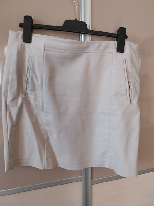 Fusta eleganta din Spania