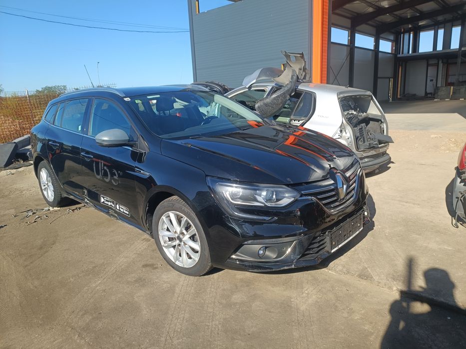 Dezmembram Renault Megane 4, motor 1.5 dci, euro 6