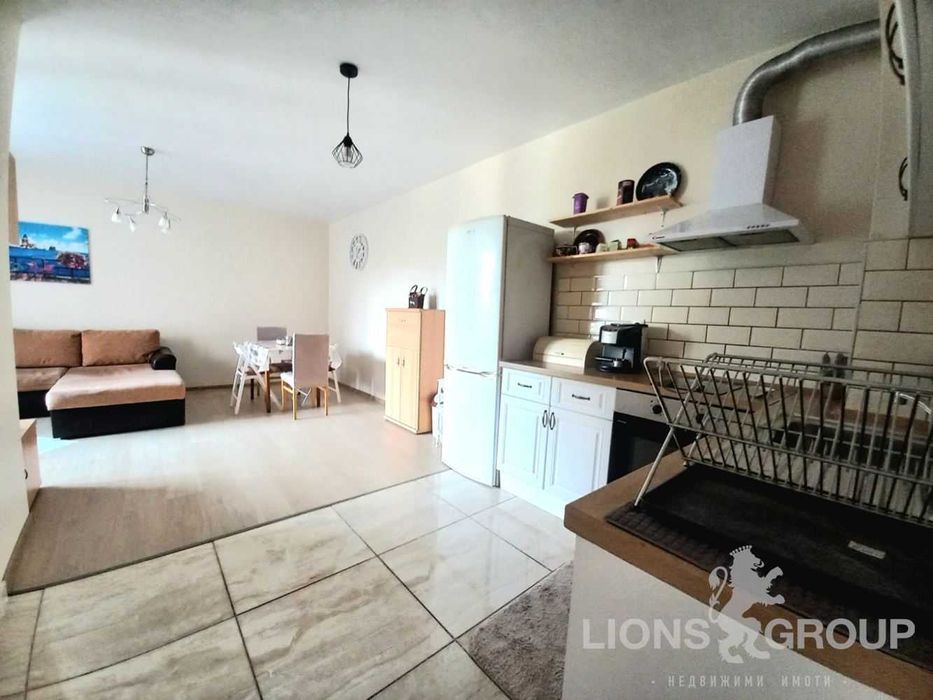 Дава се под наем Двустаен апартамент в Варна, Колхозен пазар - 65 кв.м за 408 € - Снимка #4