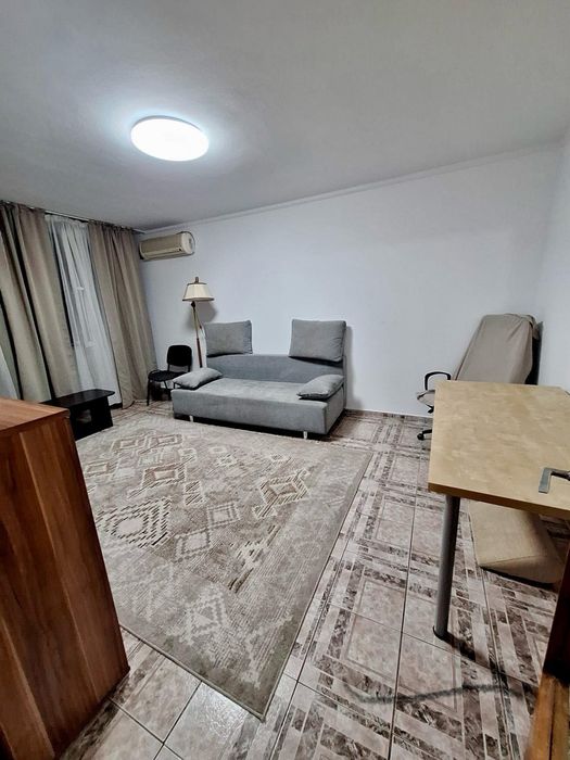 Inchiriere apartament cu 3 camere sector 4