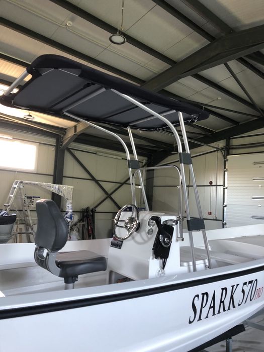 Barca noua ,ambarcatiune clasa C