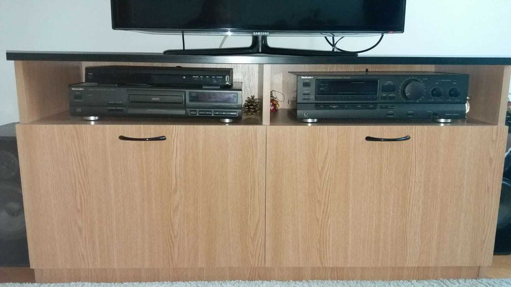biblioteca moderna + comoda tv led