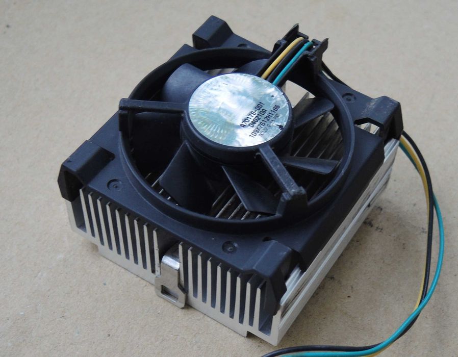CPU Cooler Intel Box Socket 370 Testat #2