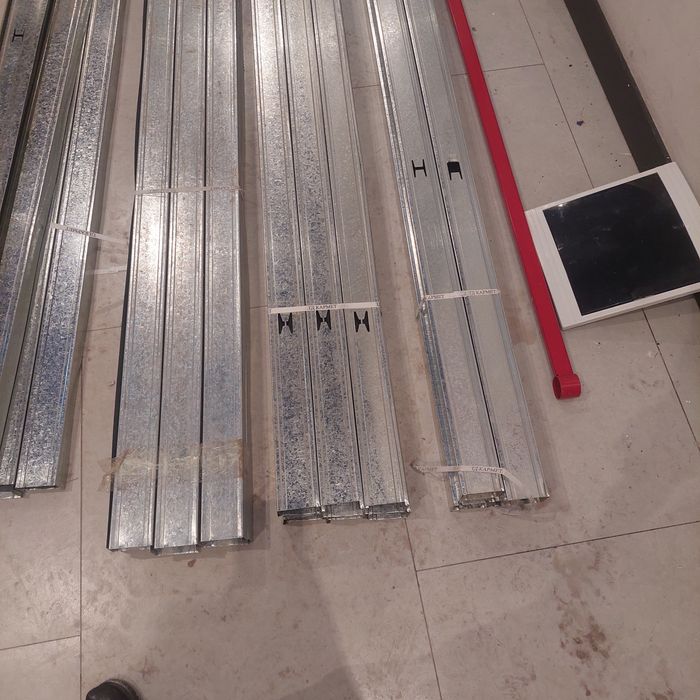 профиль для стенавой