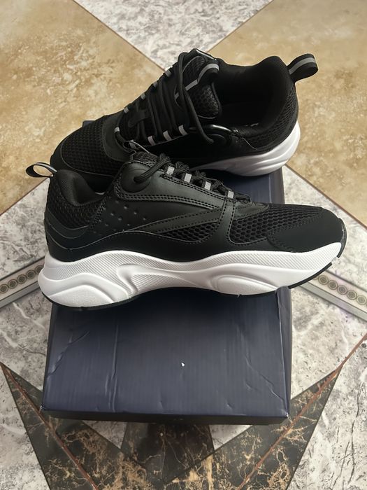 Dior b22 black/white