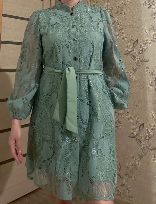 Продам платья!!!