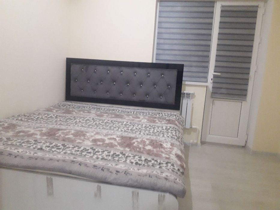 Фаргона шахар хокимят олдида Янги курилган Дом