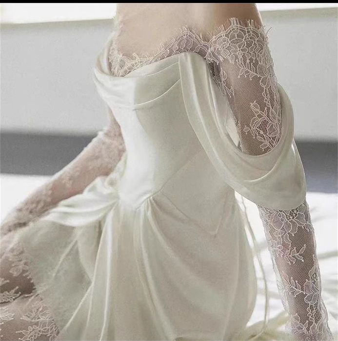 Шикарное вечернее платье