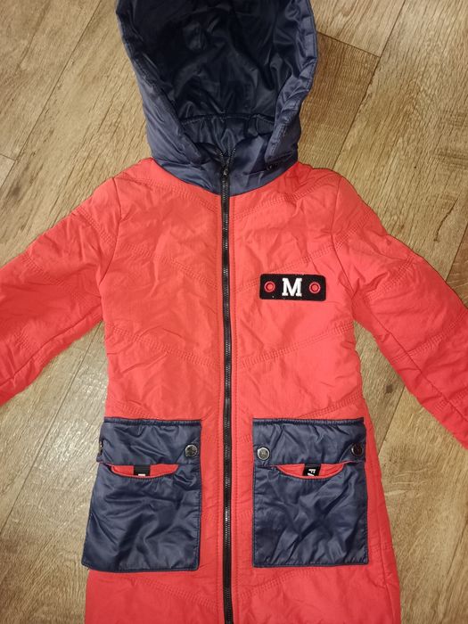 Демисезонная куртка, плащ для девочки