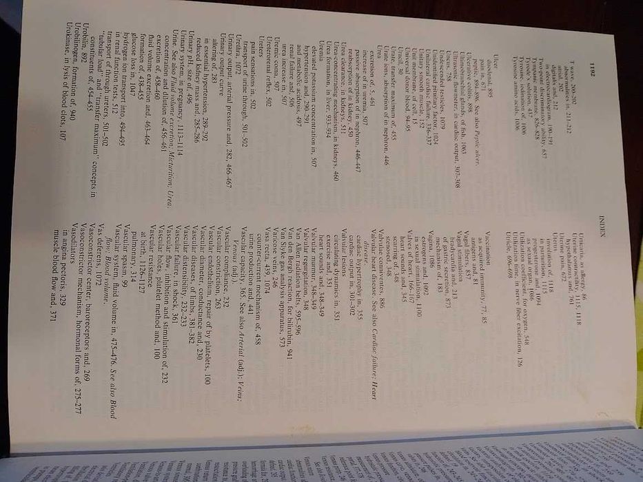 Textbook of Medical Physiology ( 1194 стр. / pages )