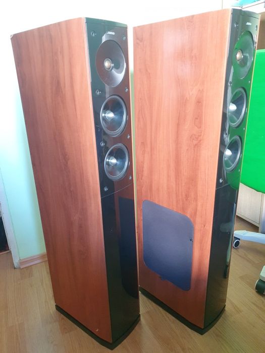 Boxe coloana 3 cai Bass Reflex Jamo s 606 210 watti