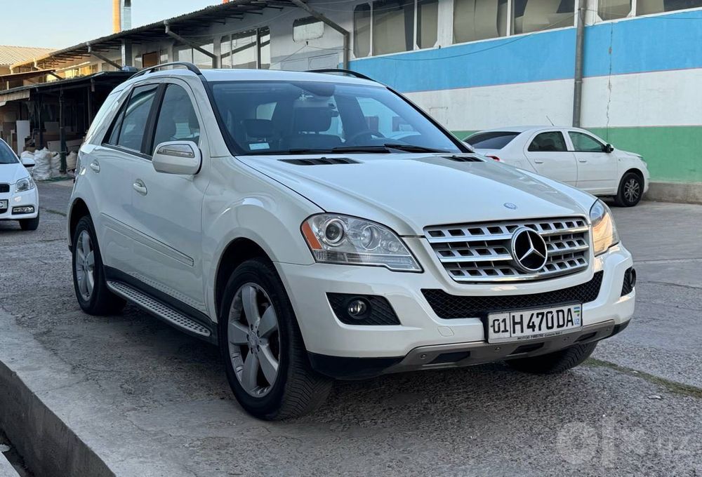 Мерседес ML 350.