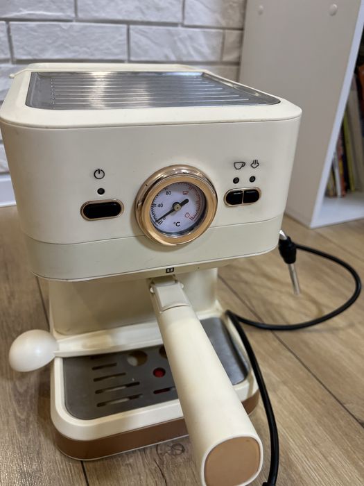 Кофемашина рожковая