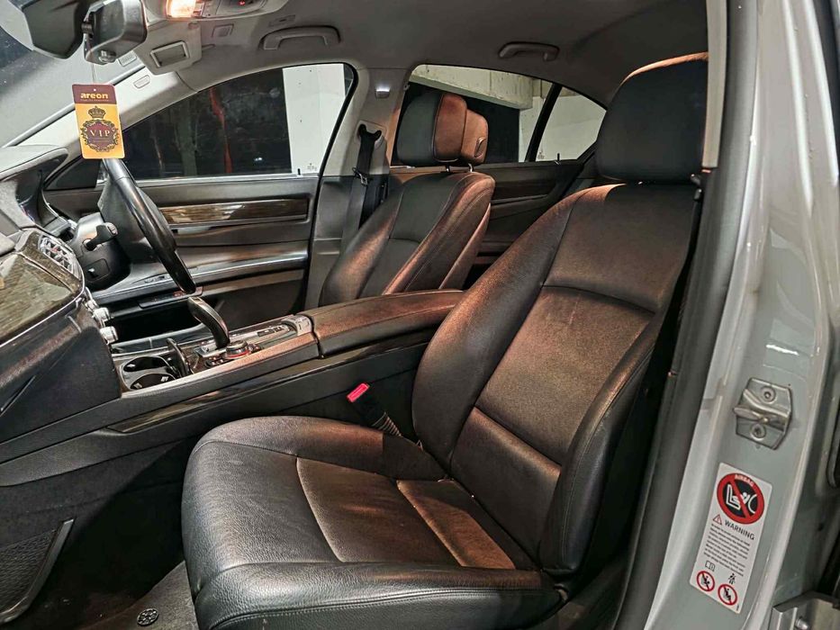 Dezmembrez Bmw 520d/730d facelift